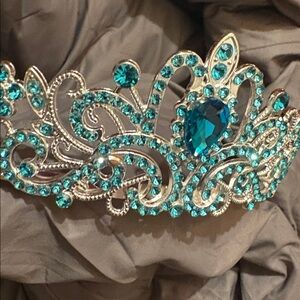 CINDERELLA OR ALICE IN WONDERLAND Headband/ TIARA.  *Fairy Tale *